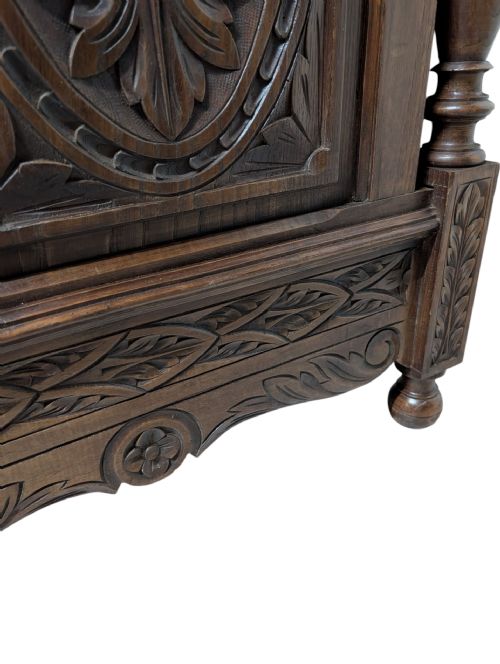 ANTIQUE DOUBLE BED - ADDITIONAL PHOTO 9
