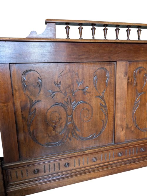 ANTIQUE KING SIZED BED - ADDITIONAL PHOTO 12