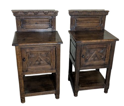 PAIR OF BEDSIDE CABINETS - ADDITIONAL PHOTO 1