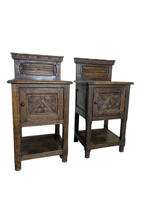 PAIR OF BEDSIDE CABINETS - ADDITIONAL PHOTO 2