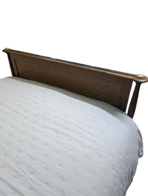 ANTIQUE KING SIZED BED - ADDITIONAL PHOTO 8