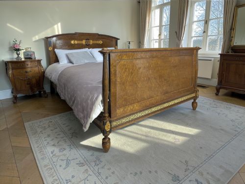 ANTIQUE KING SIZED BED - ADDITIONAL PHOTO 17