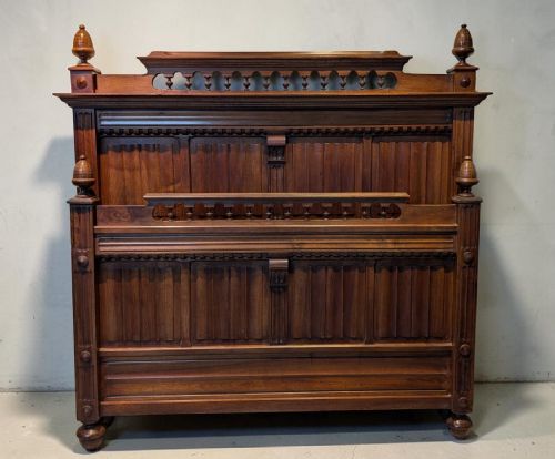 fig 1. Antique King Sized Bed