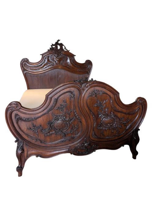ANTIQUE KING SIZED BED - ADDITIONAL PHOTO 3