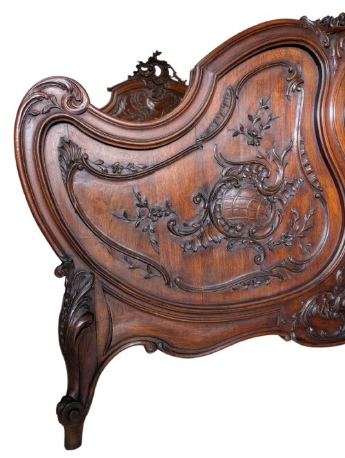 ANTIQUE KING SIZED BED - ADDITIONAL PHOTO 8