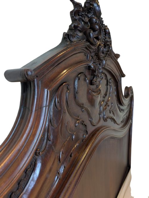 ANTIQUE KING SIZED BED - ADDITIONAL PHOTO 10