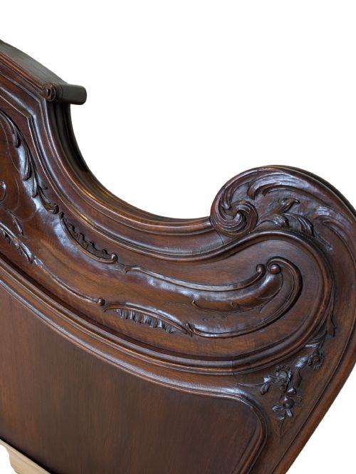 ANTIQUE KING SIZED BED - ADDITIONAL PHOTO 12
