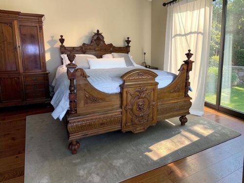 SUPER KING SIZED ANTIQUE BED - ADDITIONAL PHOTO 17