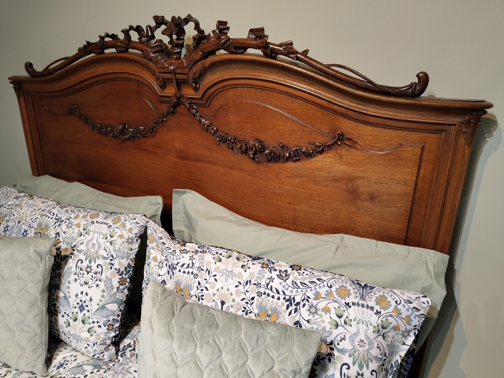 Antique French King Sized Bed  View IX