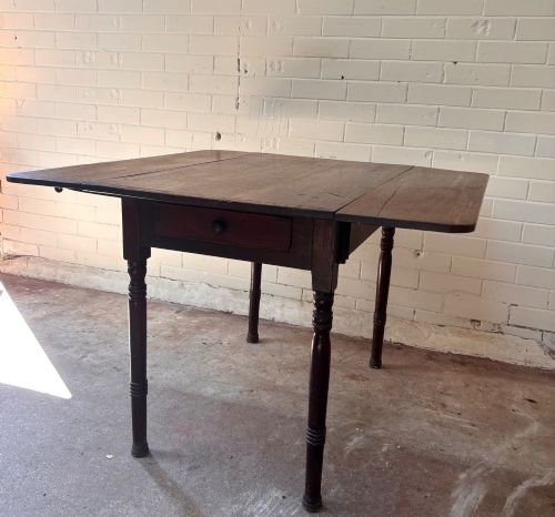 An Attractive Provincial Rustic Drop Leaf Kitchen Table.