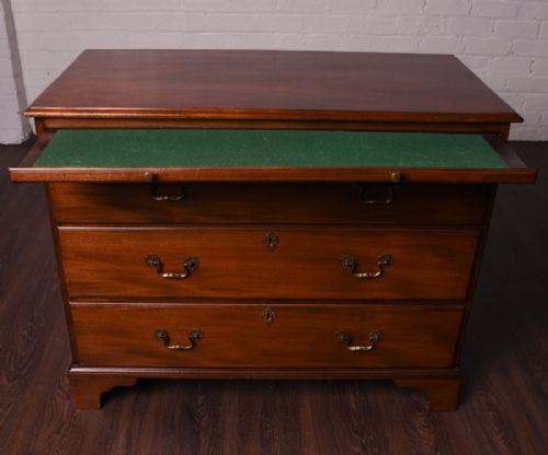 fig 2. Mahogany bachelor chest of drawers