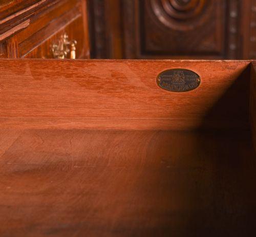 fig 3. Stunning mahogany roll top desk by maple and co london