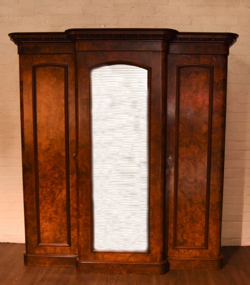 Stunning Victorian Burr Walnut Break Fronted 3 Door Wardrobe