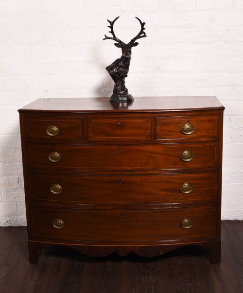 Georgian Mahogany Bow Front 3 Over 3 Chest of Drawers