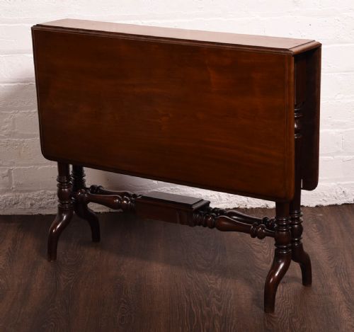 A Rare Victorian Gateleg Sutherland Drop Leaf Table