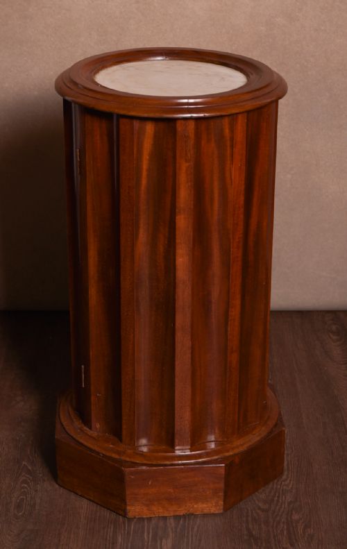 Stunning Victorian Mahogany Cylindrical Bedside Cabinet