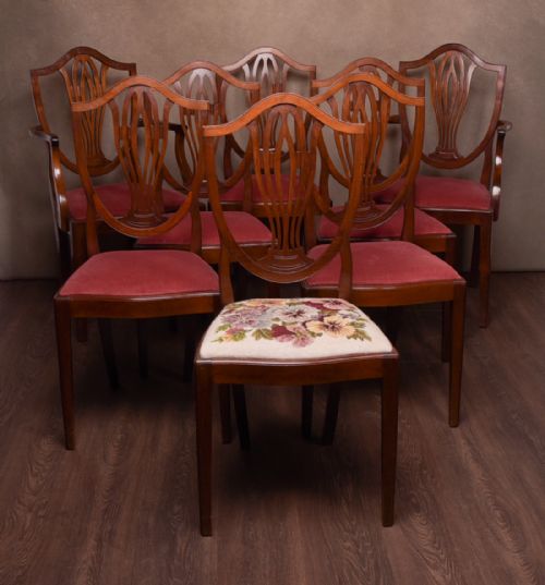 Set of 8 Edwardian Hepplewhite Design Mahogany Dining Room Chairs