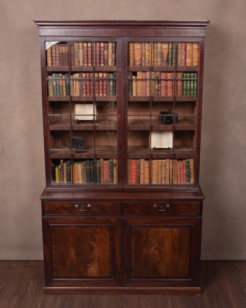 Rare Georgian Mahogany  Collectors Cabinet Bookcase