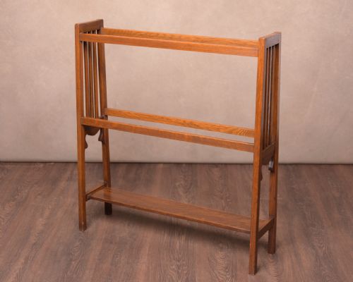 Oak Arts and Crafts Towel Rail