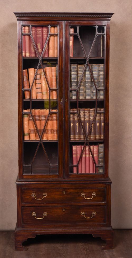 Neat Edwardian Mahogany 2 Door Bookcase