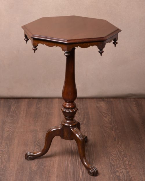 Quality Victorian Rosewood Tripod Table