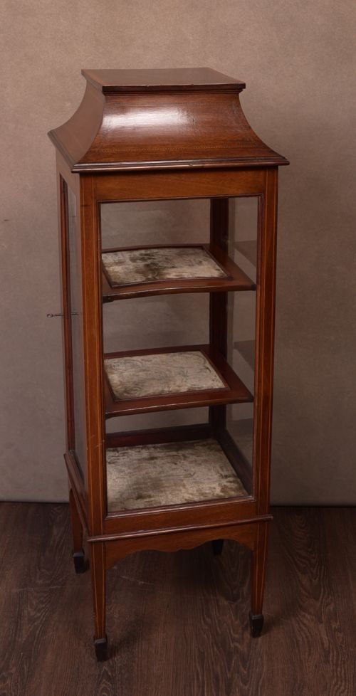 Quality Edwardian Inlaid Mahogany Bijouterie Display Cabinet