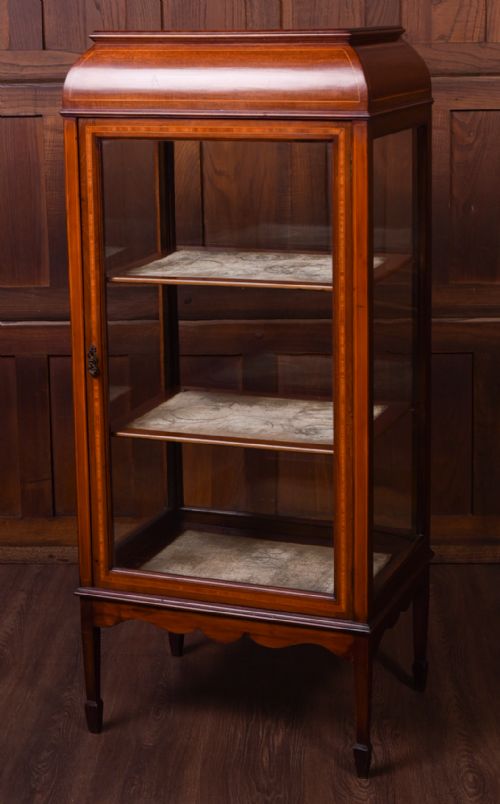 Elegant Edwardian Inlaid Mahogany Centre Display Cabinet