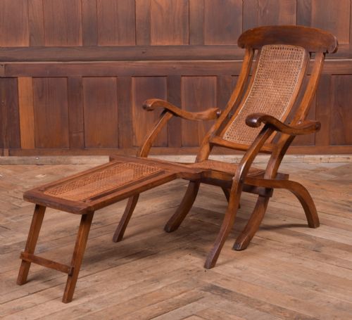 Edwardian Walnut Steamer Chair