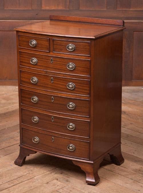 Neat Edwardian Mahogany Bowfront Chest of Drawers