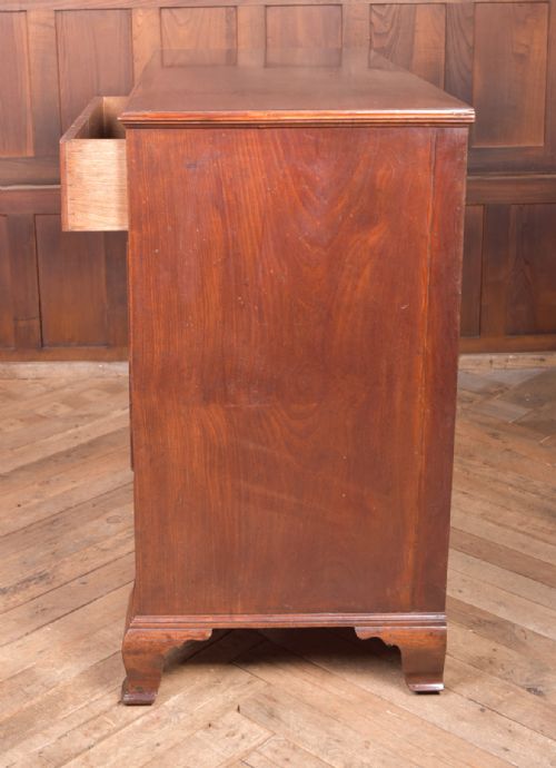 GEORGIAN MAHOGANY 2 OVER 3 CHEST OF DRAWERS - ADDITIONAL PHOTO 11