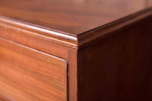 GEORGIAN MAHOGANY 2 OVER 3 CHEST OF DRAWERS - ADDITIONAL PHOTO 16