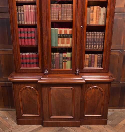 VICTORIAN MAHOGANY BREAKFRONT BOOKCASE - ADDITIONAL PHOTO 6