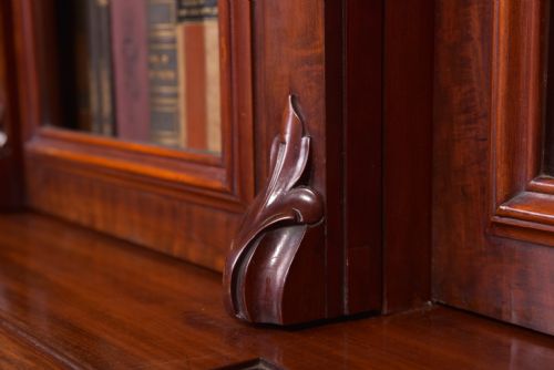 VICTORIAN MAHOGANY BREAKFRONT BOOKCASE - ADDITIONAL PHOTO 8