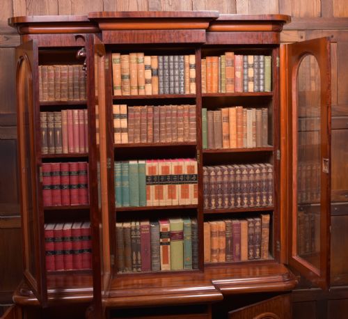 VICTORIAN MAHOGANY BREAKFRONT BOOKCASE - ADDITIONAL PHOTO 16