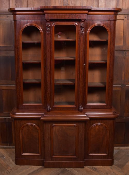 VICTORIAN MAHOGANY BREAKFRONT BOOKCASE - ADDITIONAL PHOTO 19