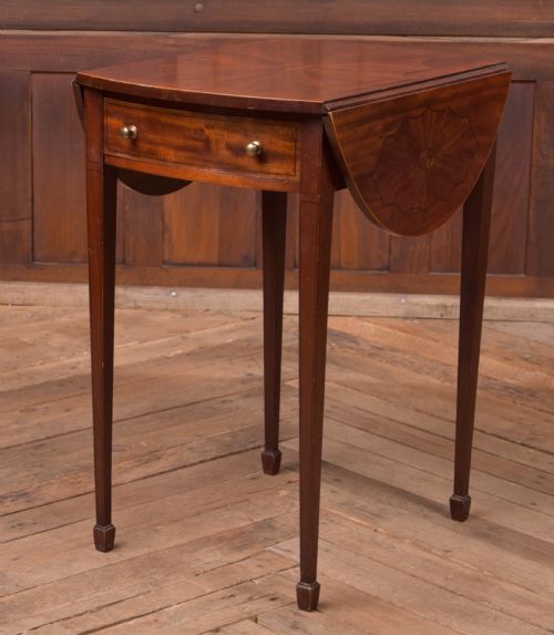 Edwardian Mahogany Drop Leaf Occasional Table