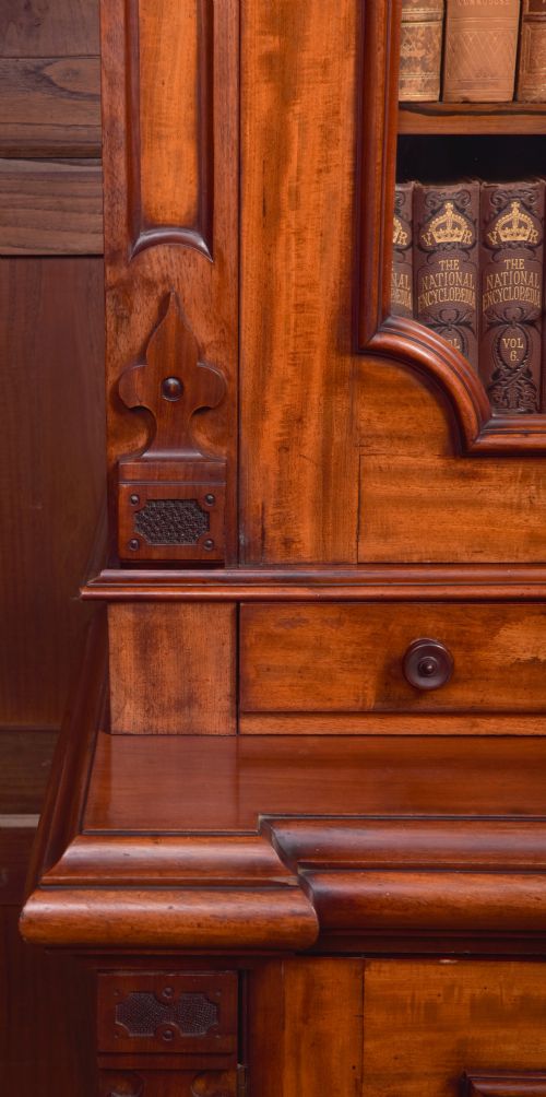 VICTORIAN MAHOGANY BOOKCASE - ADDITIONAL PHOTO 15