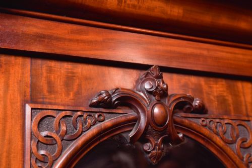 VICTORIAN MAHOGANY BOOKCASE - ADDITIONAL PHOTO 28