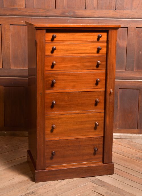 Victorian Mahogany Wellington Chest