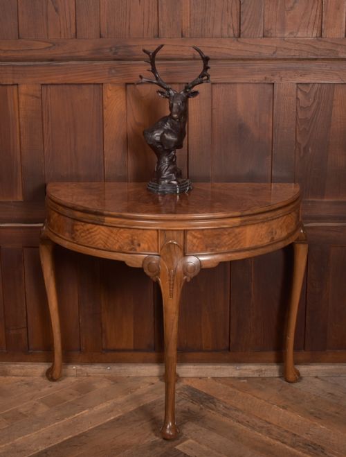 Victorian Walnut Tea Table
