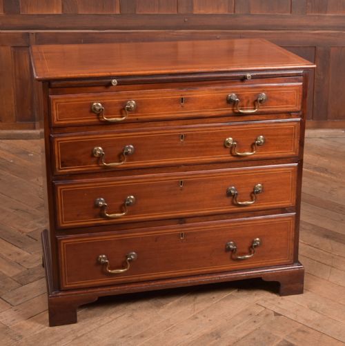Georgian Bachelors Chest