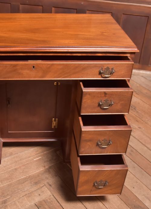 MAHOGANY KNEE HOLE DESK - ADDITIONAL PHOTO 8