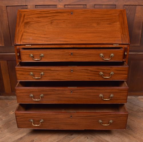 GEORGIAN MAHOGANY WRITING BUREAU - ADDITIONAL PHOTO 4