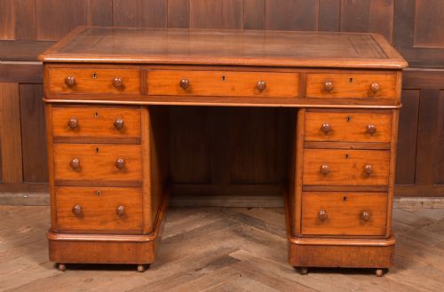 Victorian Knee Hole Writing Desk