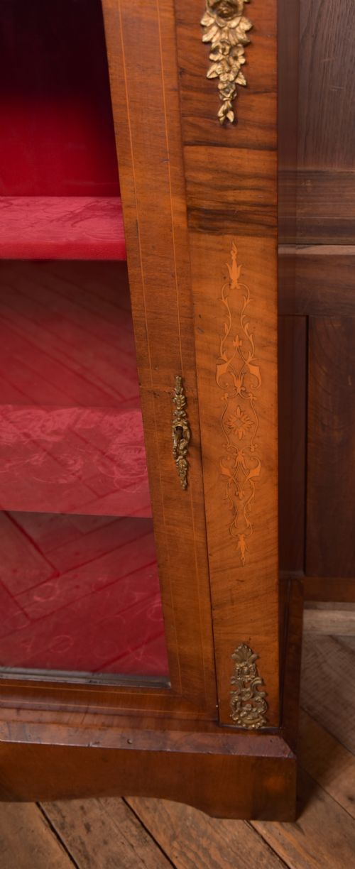 VICTORIAN WALNUT PIER DISPLAY CABINET - ADDITIONAL PHOTO 9