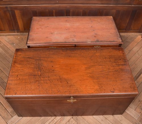 GEORGIAN MAHOGANY MULE CHEST HOUSE KEEPER'S TRUNK - ADDITIONAL PHOTO 17