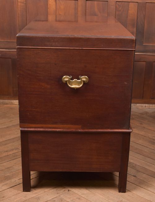 GEORGIAN MAHOGANY MULE CHEST HOUSE KEEPER'S TRUNK - ADDITIONAL PHOTO 27