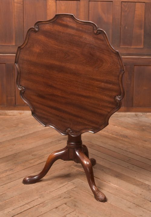 Georgian Mahogany Snap Top Supper Table