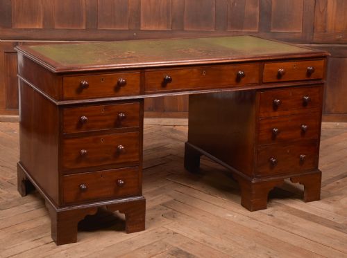 VICTORIAN MAHOGANY KNEE HOLE DESK - ADDITIONAL PHOTO 1