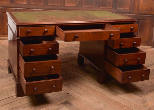 VICTORIAN MAHOGANY KNEE HOLE DESK - ADDITIONAL PHOTO 6